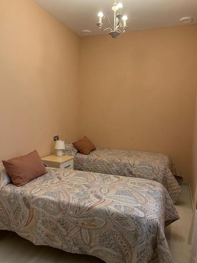 Apartamento Cristobal Colon Apartment Кадис Екстериор снимка